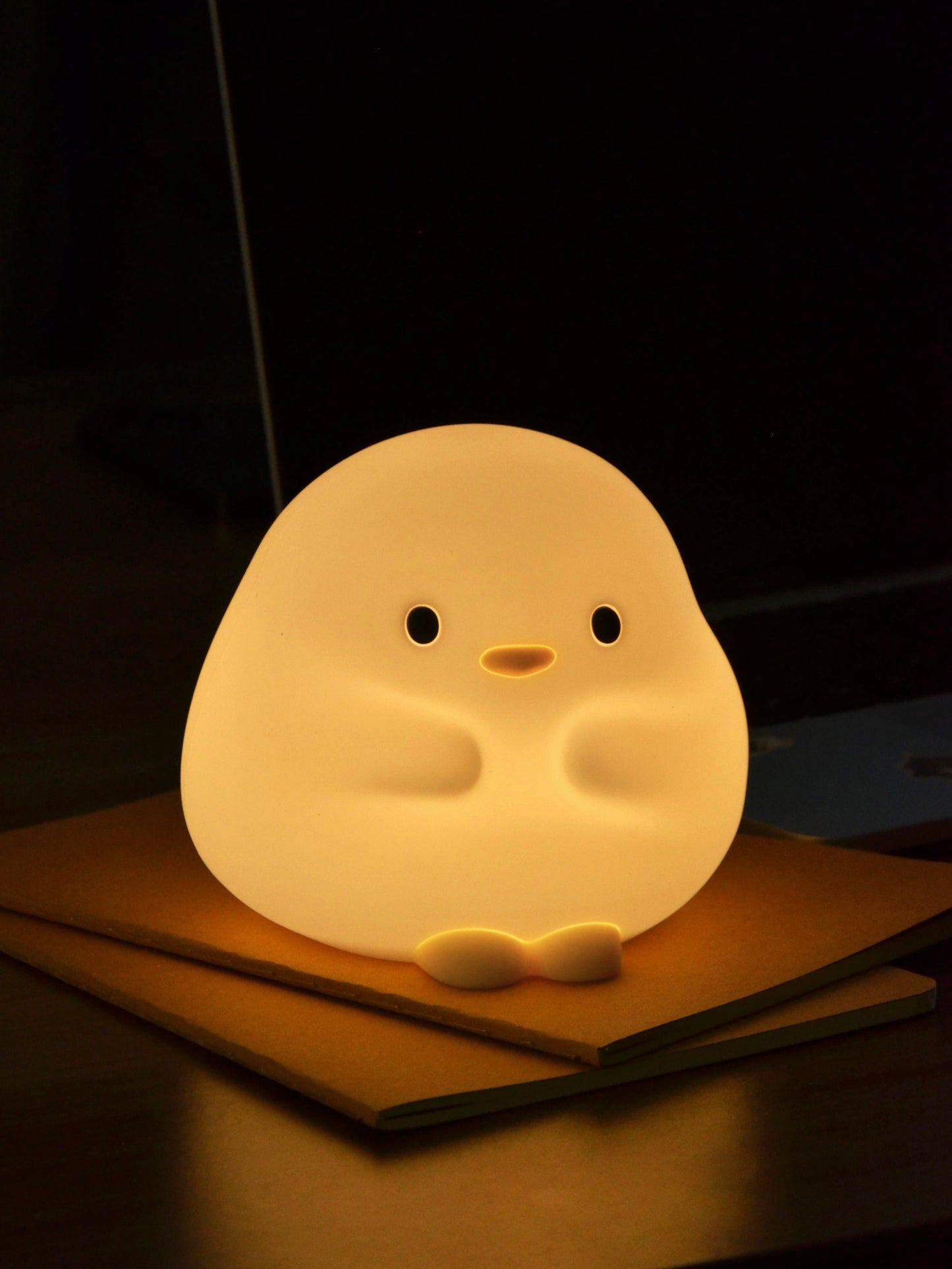 DuDu Duck lamp